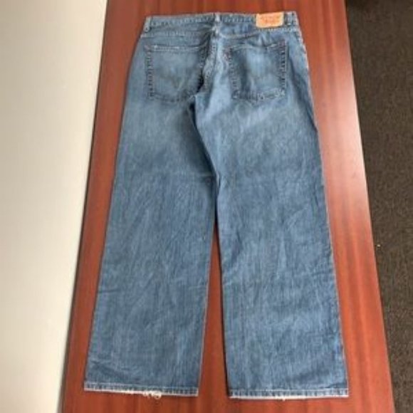 Vintage man’s 569 revise mom jeans - Picture 4 of 8